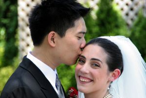0045kissforhead.jpg